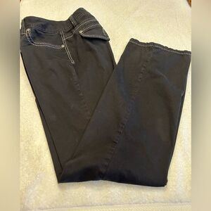 Massini black size 10 bootcut jeans detailed stitching 5 pocket styling